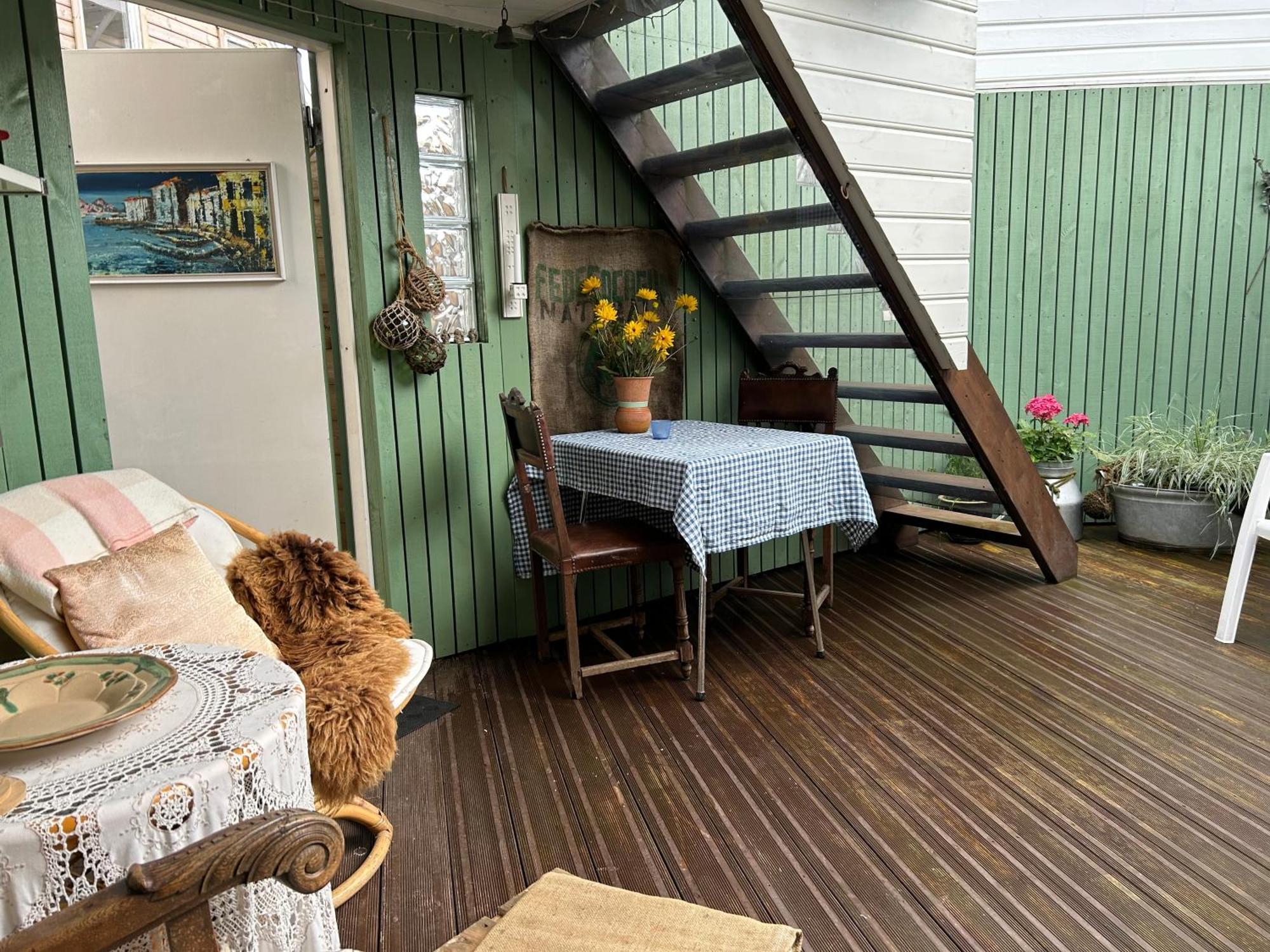 Charming Studio With Private Patio Stavanger Exterior photo